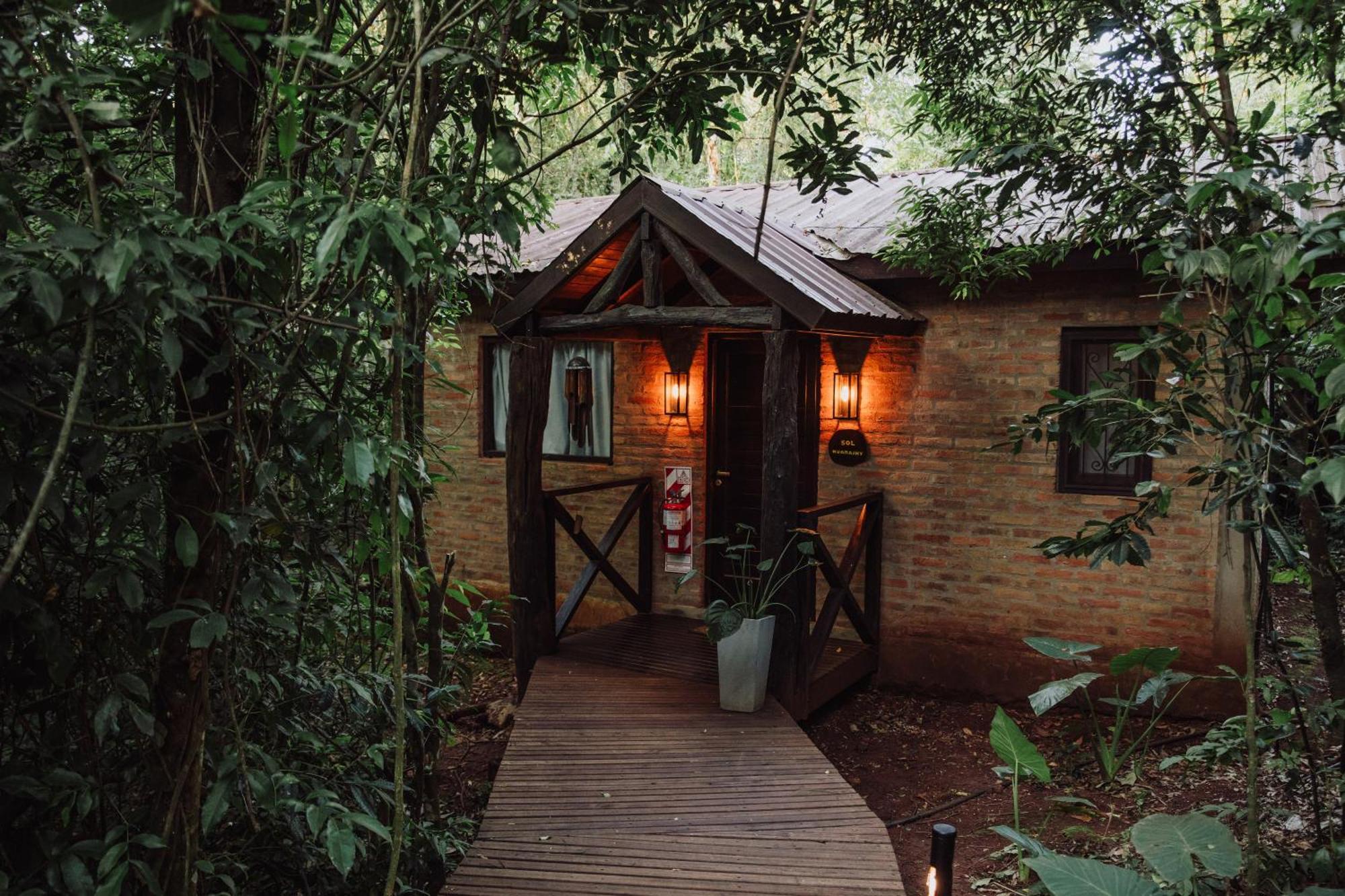 פוארטו איגואסו Tierra Guarani Lodge מראה חיצוני תמונה